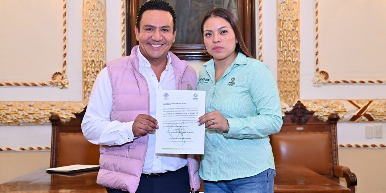 RINDE PROTESTA MARÍA DEL ROSARIO MARTÍNEZ COMO TITULAR DE SEDESORE