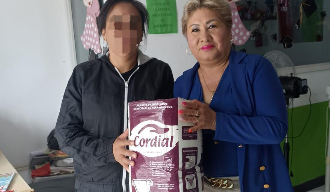 Soledad realiza entrega gratuita de artículos y servicios esenciales a adultos mayores