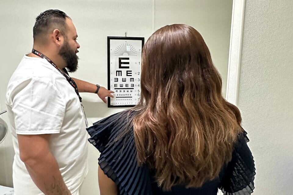 Advierte IMSS San Luis Potosí que sobre exposición de dispositivos digitales es detonante del síndrome del ojo seco