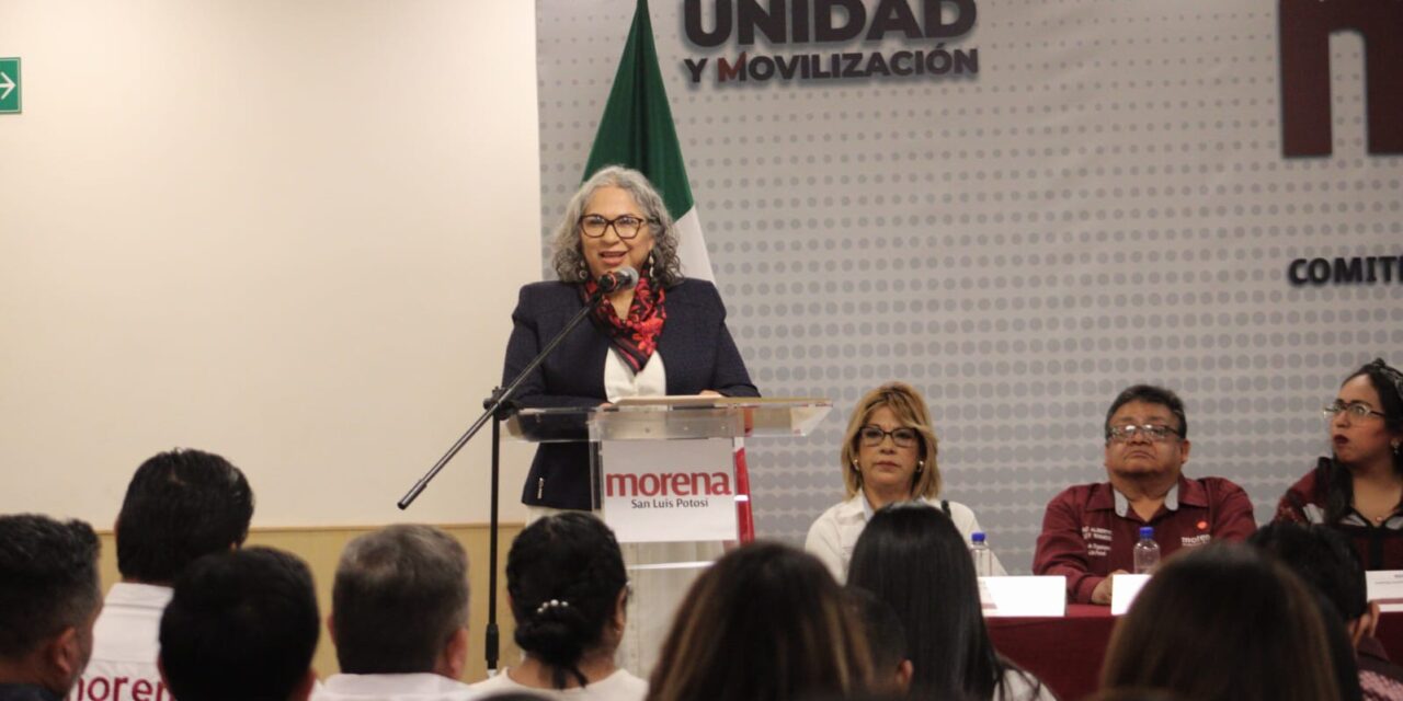 Morena SLP entrega de constancias y firma de carta compromiso por parte de autoridades electas municipales.