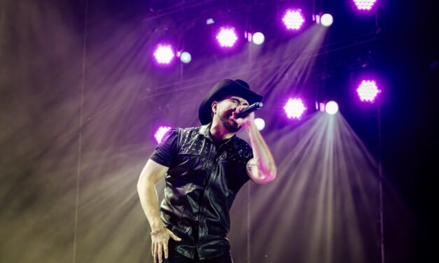 El Bebeto conquistó corazones en el Teatro del Pueblo