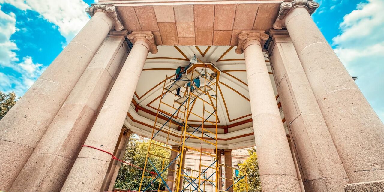 La Unidad de Gestión del Centro Histórico avanza en la conservación del Kiosko de Plaza de Armas