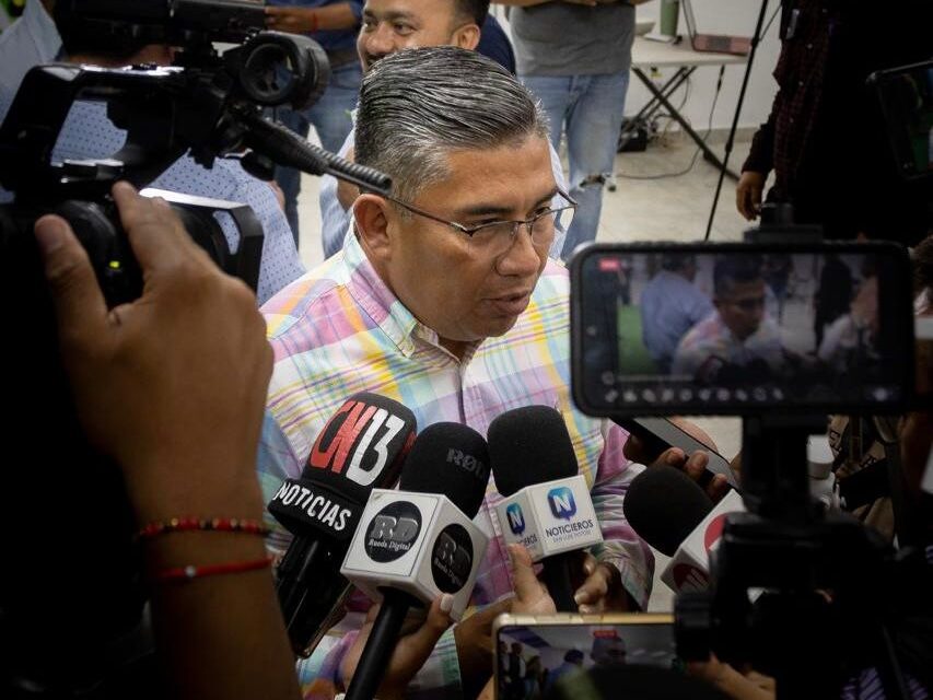 Navarro Muñiz anuncia un gabinete con paridad en Soledad