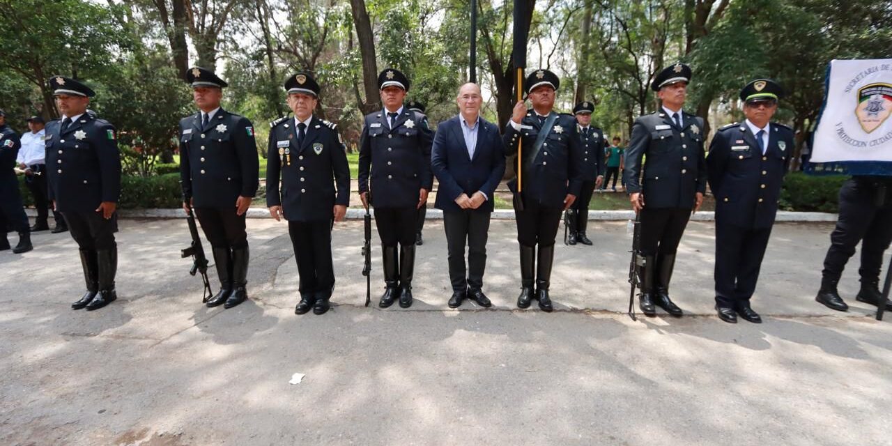 SSPC de la Capital participa en desfile conmemorativo del 214 aniversario del Día de la Independencia de México