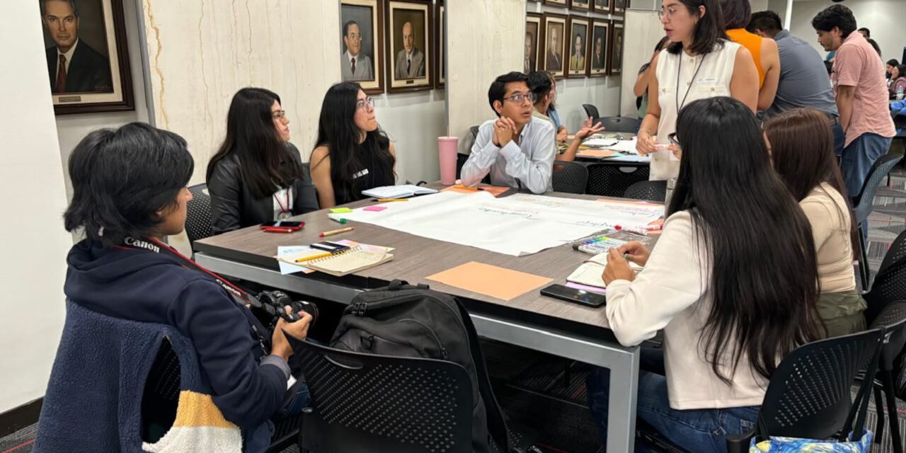 Gobierno estatal fomenta finanzas sostenibles y solidarias en Jornada JuventudESS