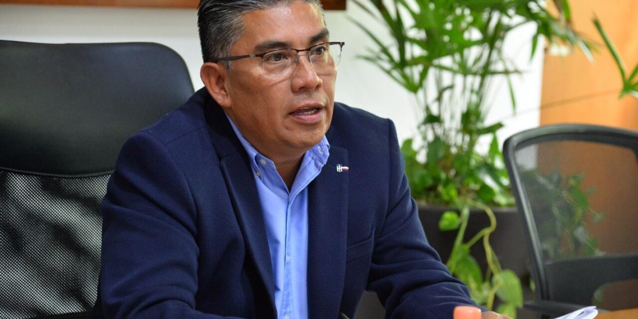 Juan Manuel Navarro Muñiz llama a cabildo a unidad y servir sin distingos