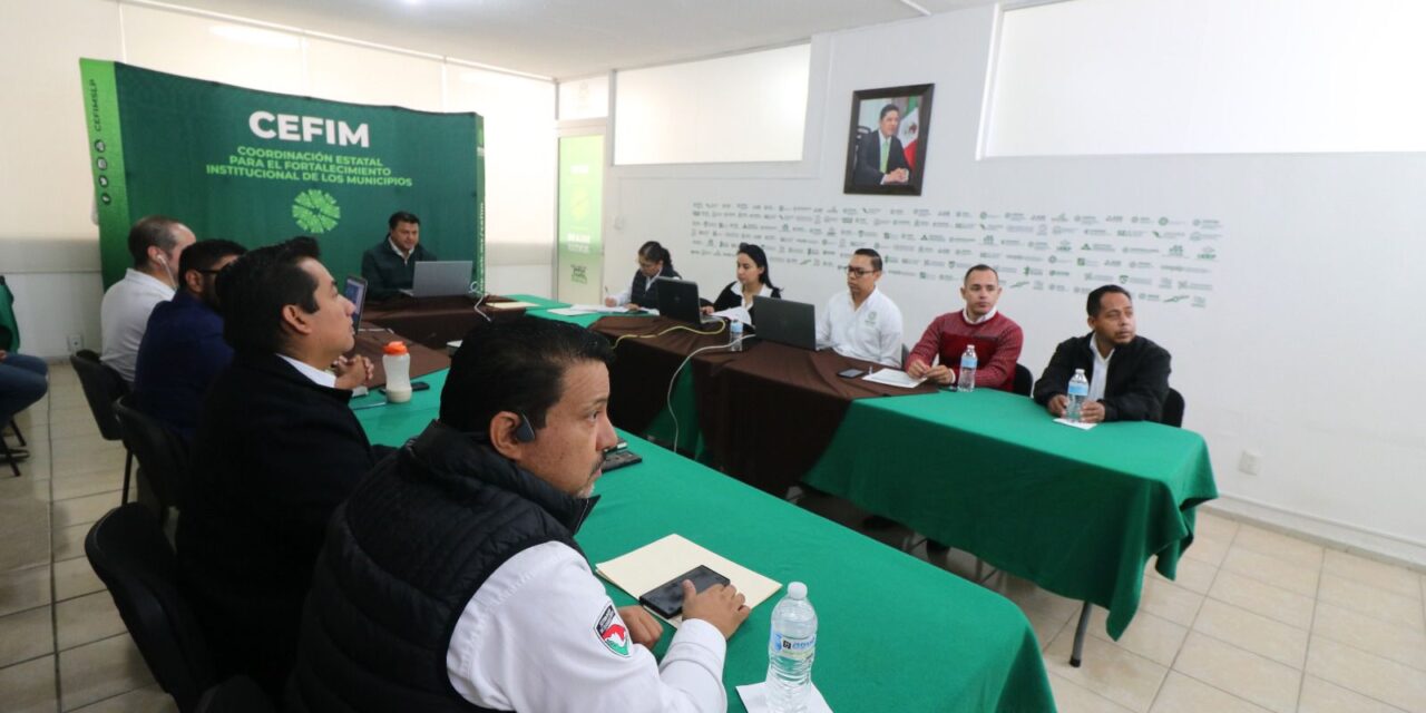 Gobierno estatal capacita a funcionarios municipales en temas de subsidios federales