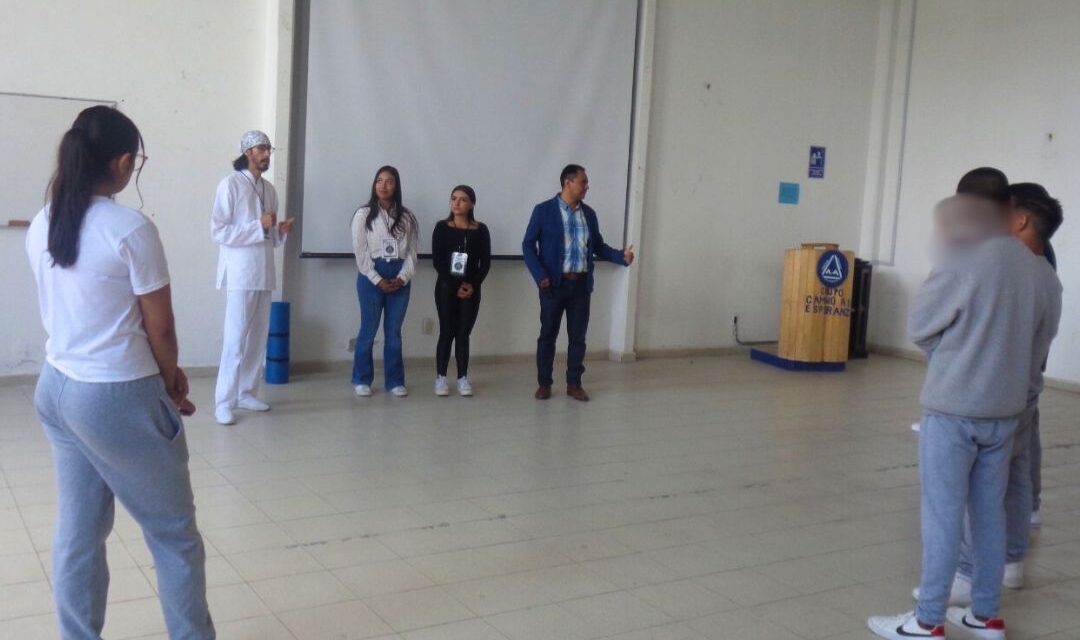 Gobierno estatal lleva más apoyo a jóvenes privados de la libertad