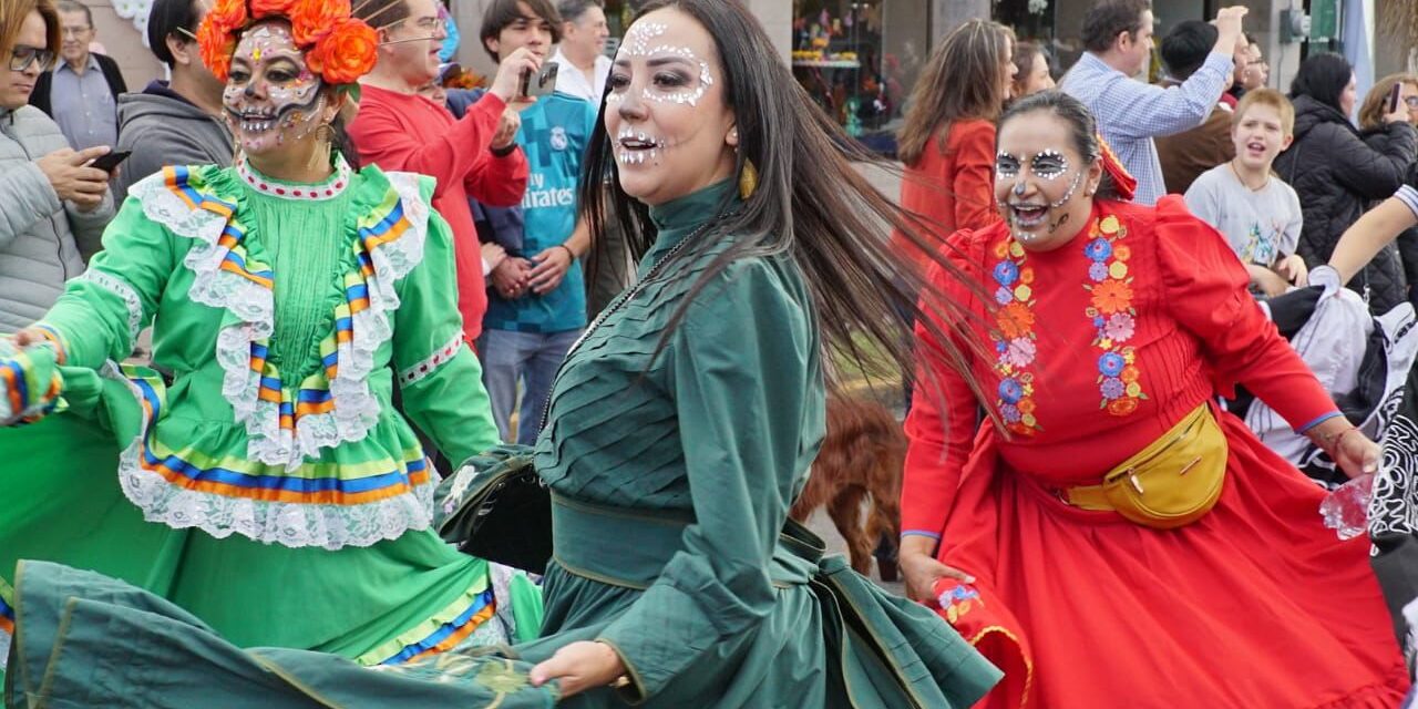 Monumental desfile de Xantolo en tu ciudad conquista a potosinos y visitantes