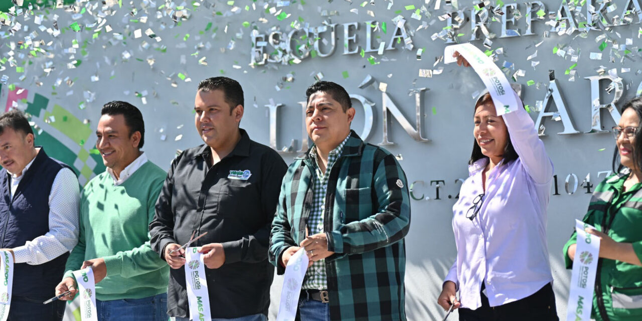 Ricardo Gallardo lleva más apoyo a jóvenes con nueva preparatoria de Venado