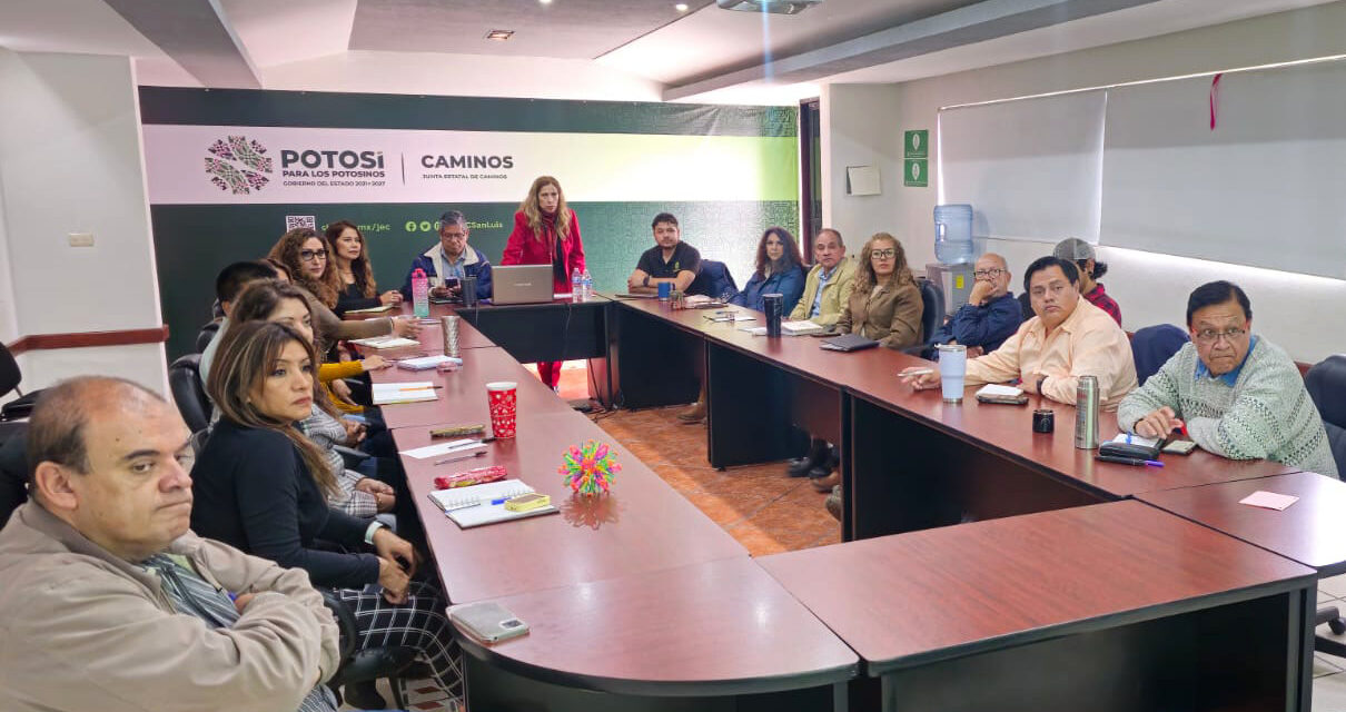 Ejecutivo estatal avanza con capacitación a personal de la JEC