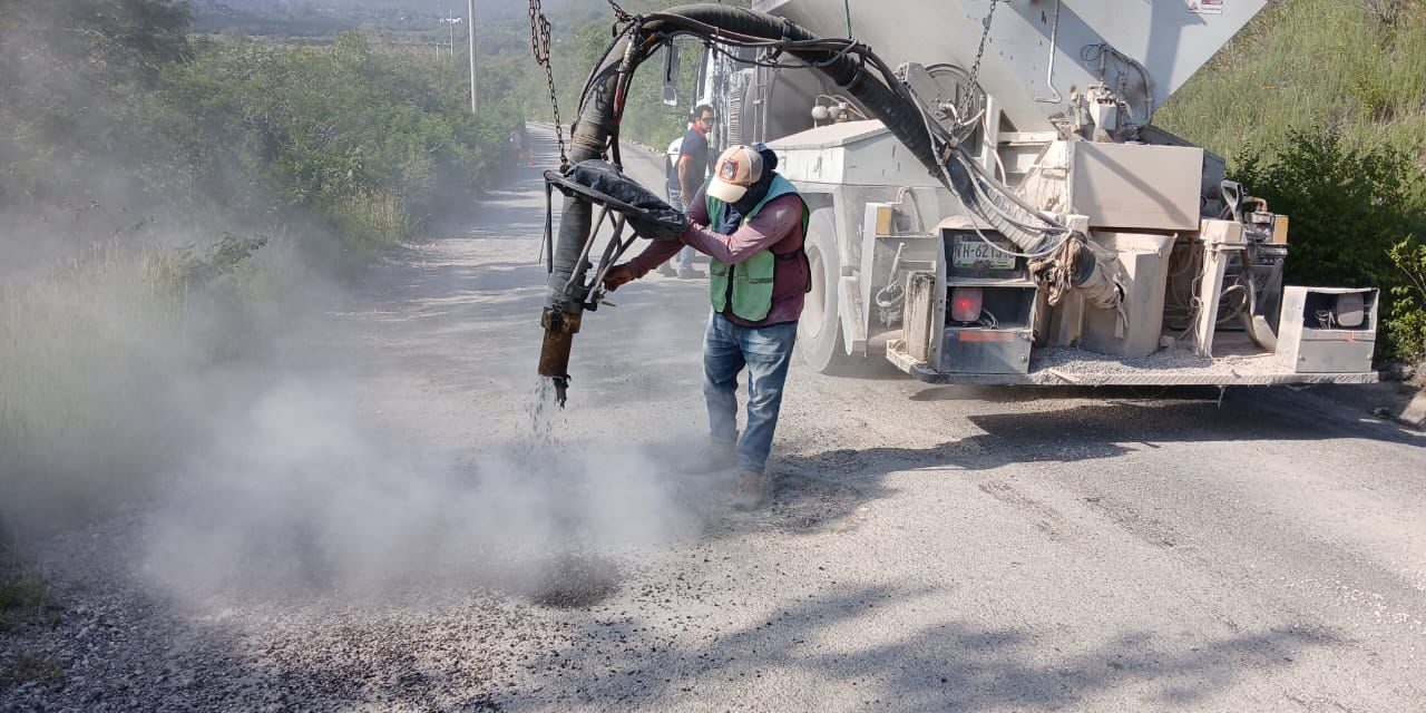 Gobierno estatal inicia conservación del Eje Rayón- Lagunillas