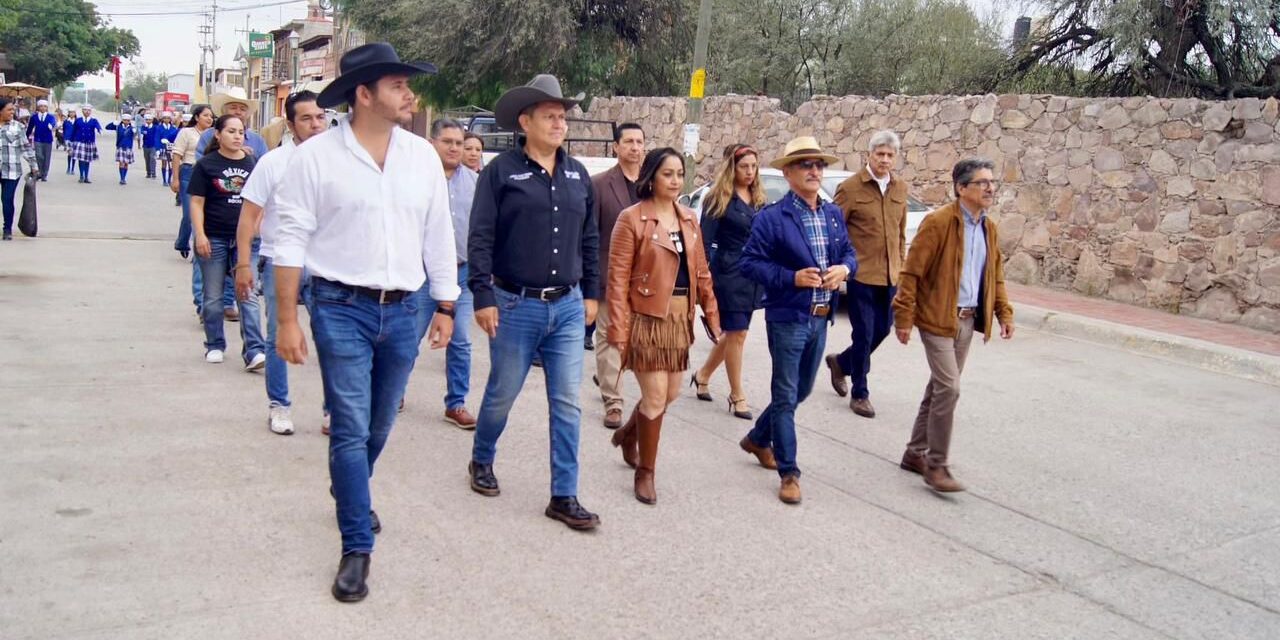 “Día de Talacha fomenta cercanía con la gente y resuelve peticiones ciudadanas”: Regidor Rubén Lárraga