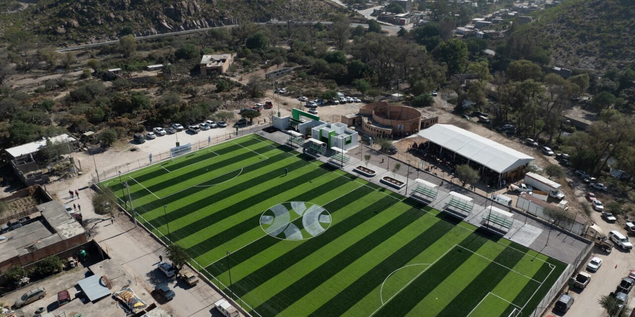 Entrega gobierno estatal nuevo parque recreativo en Escalerillas