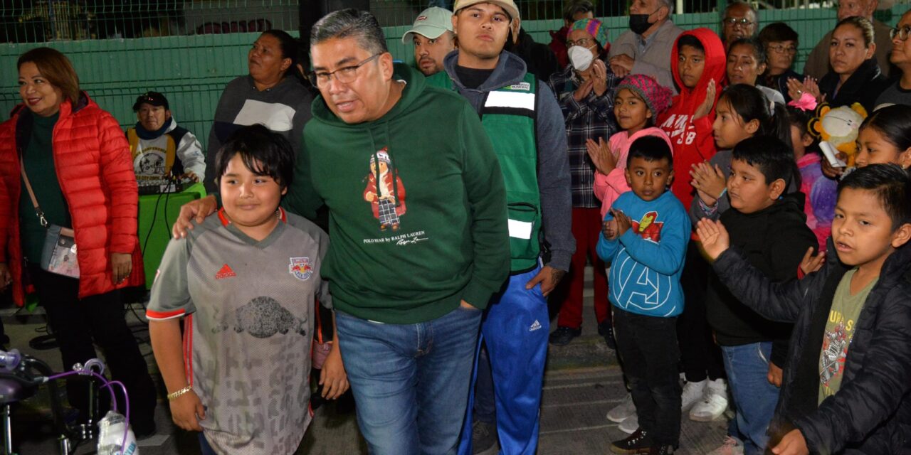 Durante posadas navideñas, Juan Manuel Navarro anuncia nuevos proyectos y obras para Soledad