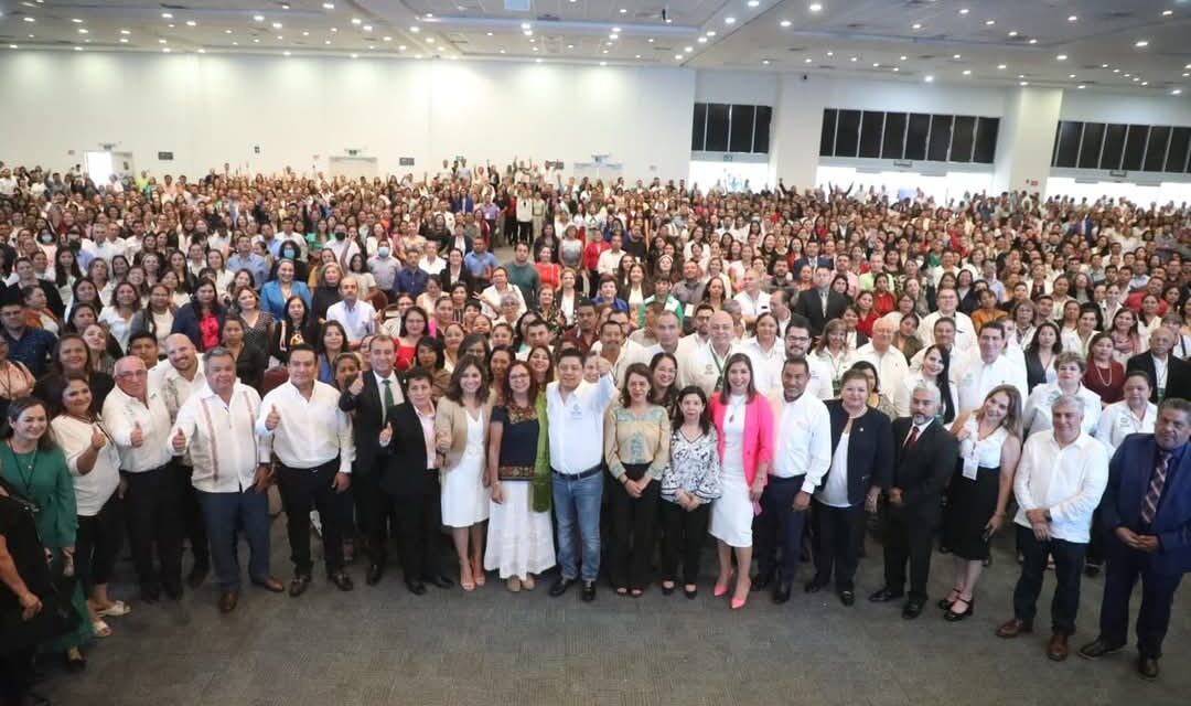 Buscan federalizar a docentes de Telesecundarias