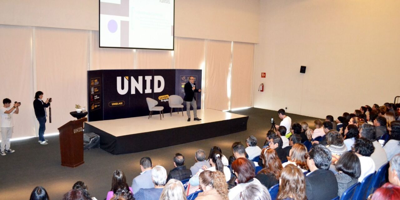 EN DOS MESES EJECUTIVO ESTATAL PROFESIONALIZA A 900 SERVIDORES PÚBLICOS