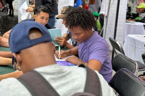 OPORTUNIDADES LABORALES SIN LÍMITES A PERSONAS EN CONTEXTO DE MOVILIDAD