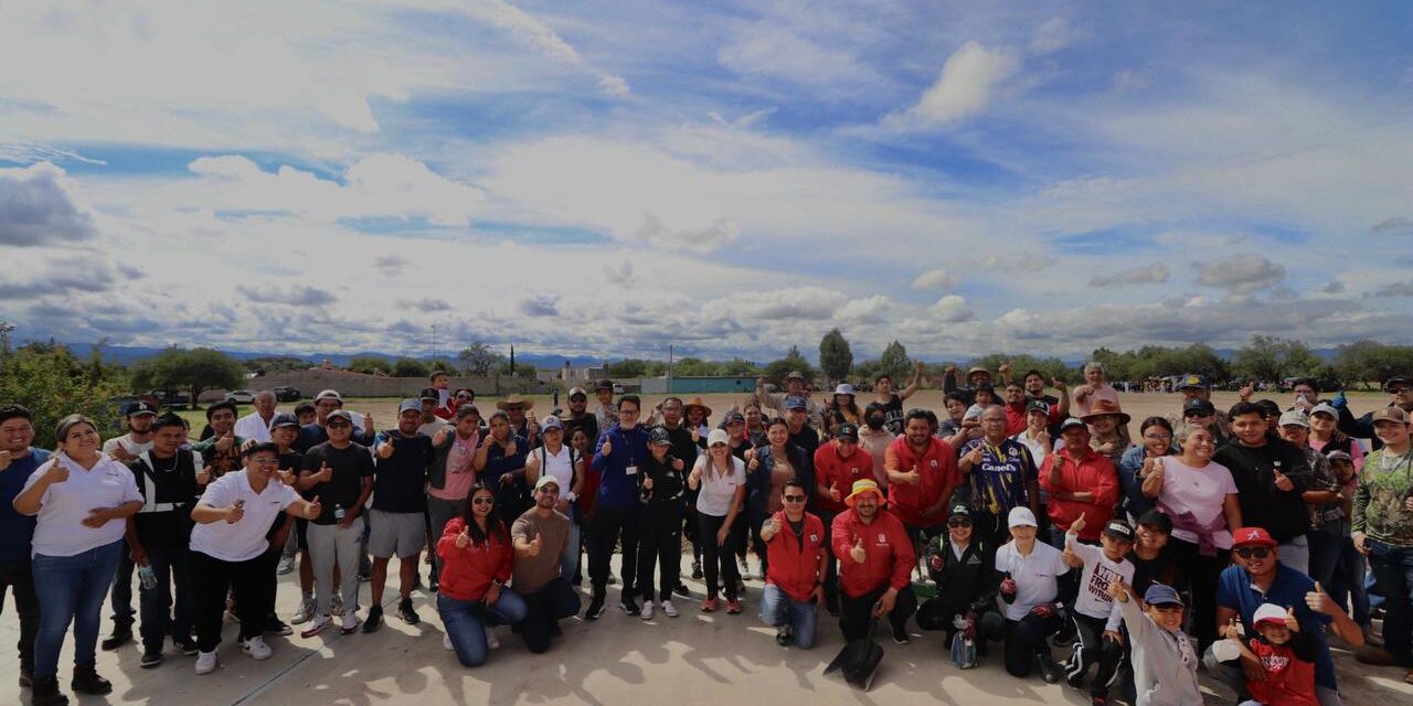 Suman esfuerzos Gobierno Municipal y sector privado para rehabilitar espacios en la Delegación La Pila