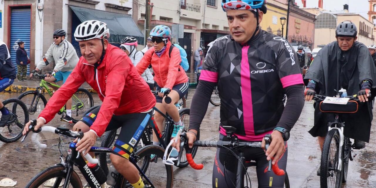 San Luis Capital recibe a más de 2 mil ciclistas en histórica rodada a Real de Catorce
