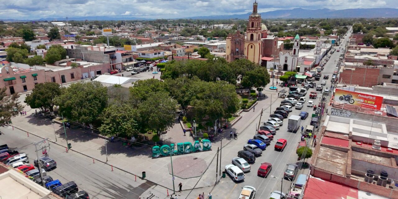 PLAN DE ILUMINACIÓN SE SUMA AL PROYECTO DE TRANSFORMACIÓN DEL CENTRO DE SOLEDAD: JUAN MANUEL NAVARRO