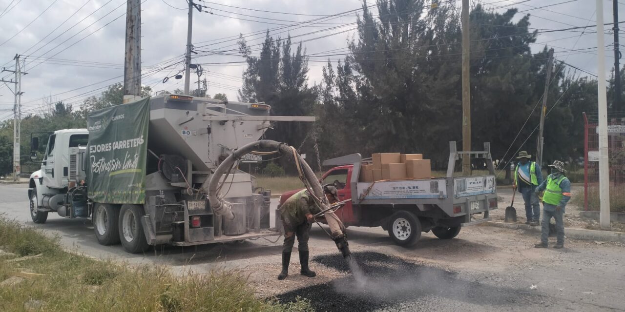 EN UN AÑO ATENDIÓ ESTADO MIL QUINIENTOS KILÓMETROS DE CAMINOS