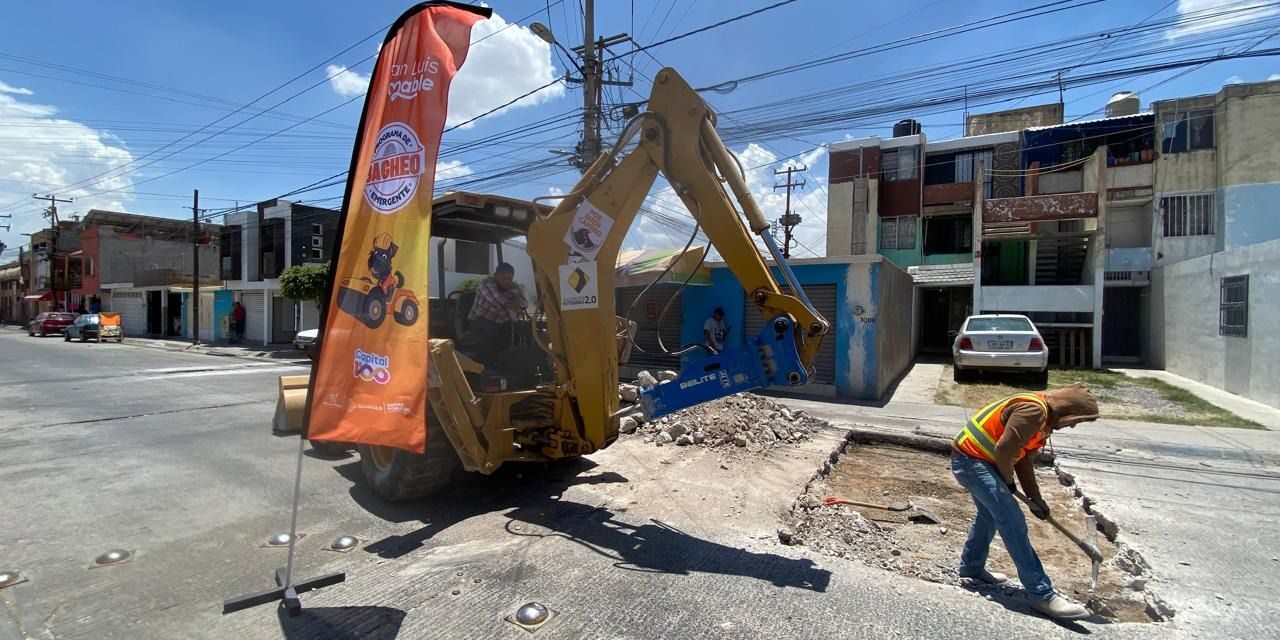 Avanza con fuerza Vialidades Potosinas 2.0 y el programa Por Buen Camino atiende 800 reportes de bacheo en una semana