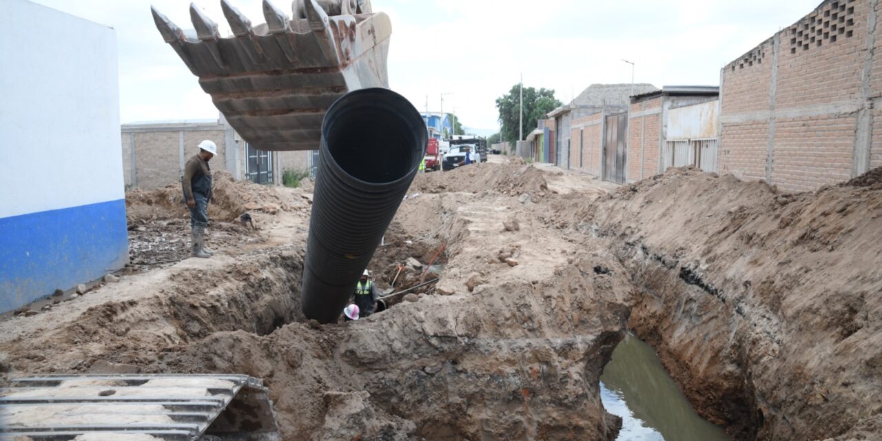 SIN INTERRUPCIONES, SE CONSTRUYE COLECTOR PLUVIAL EN PRIVADAS DE LA HACIENDA EN SOLEDAD