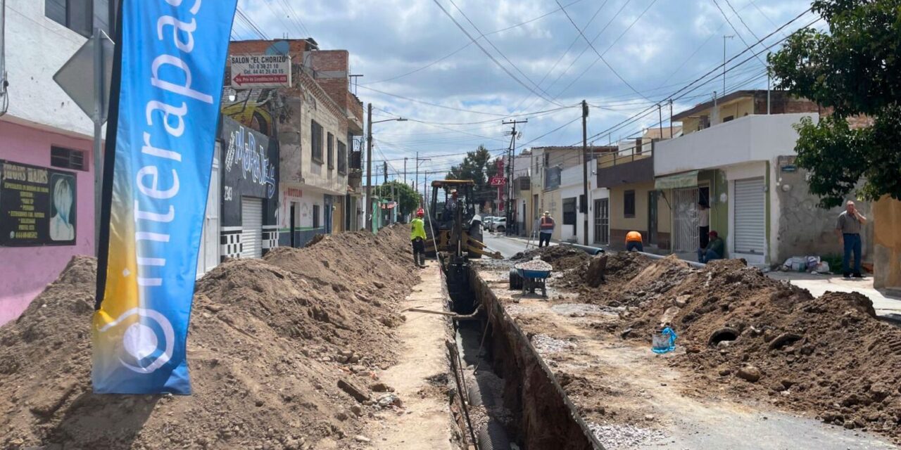 Interapas responde a colapsos de drenaje: más de 8 mil 300 metros de red rehabilitados