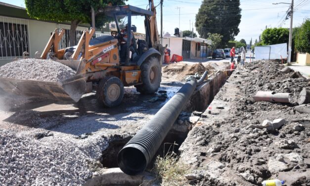 AYUNTAMIENTO DE SOLEDAD EMPRENDE MÁS TRABAJOS DE SUSTITUCIÓN DE LÍNEAS DE DRENAJE SANITARIO
