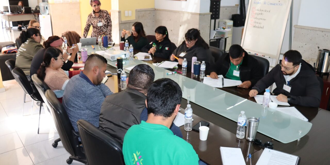 GOBIERNO ESTATAL PROFESIONALIZA A TRABAJADORES EN ATENCIÓN A LA NIÑEZ VULNERABLE