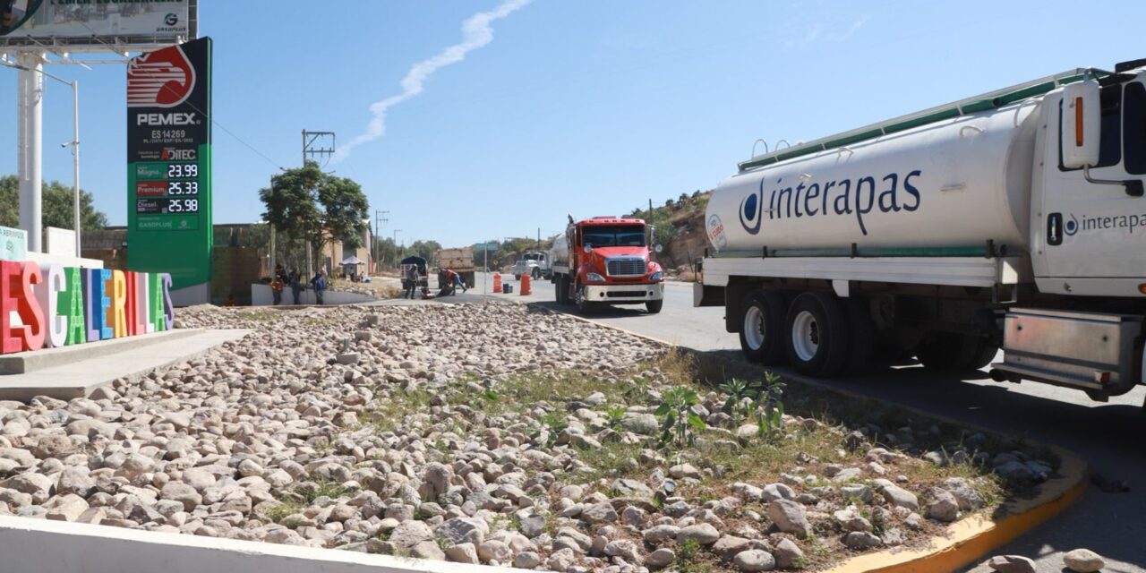 Gobierno Municipal comienza modernización de pozo y abastece de agua a comunidades de Escalerillas