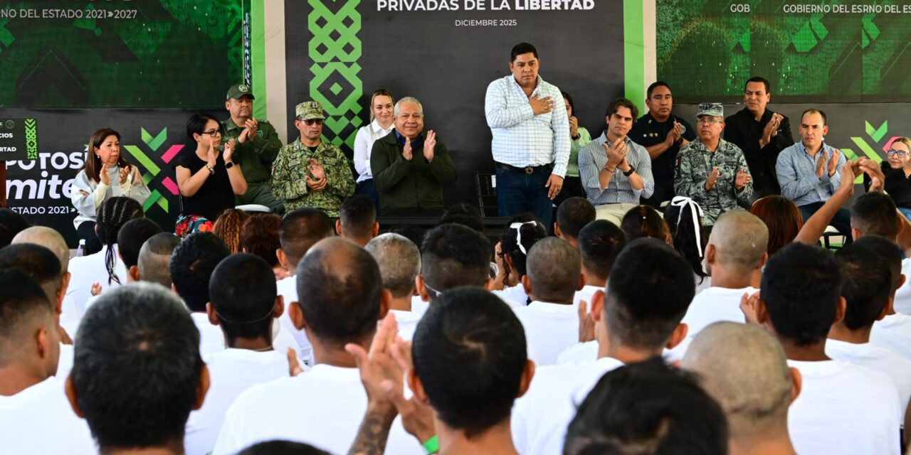 RICARDO GALLARDO ENTREGA PRELIBERACIONES EN EL CENTRO DE REINSERCIÓN SOCIAL “LA PILA”