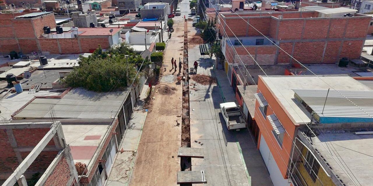 GOBIERNO MUNICIPAL RESPONDE A FAMILIAS SOLEDENSES CON REHABILITACIÓN DE DRENAJES DAÑADOS