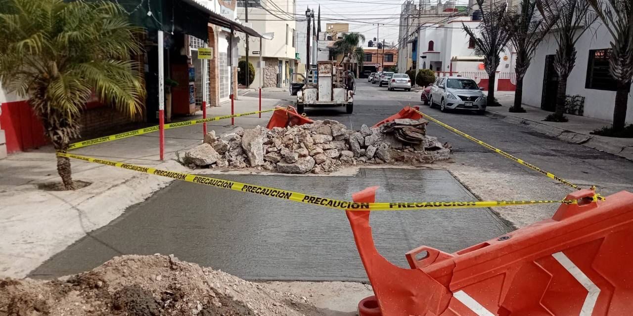 Bacheo Emergente atiende reportes ciudadanos y refuerza la movilidad en colonias de San Luis Capital