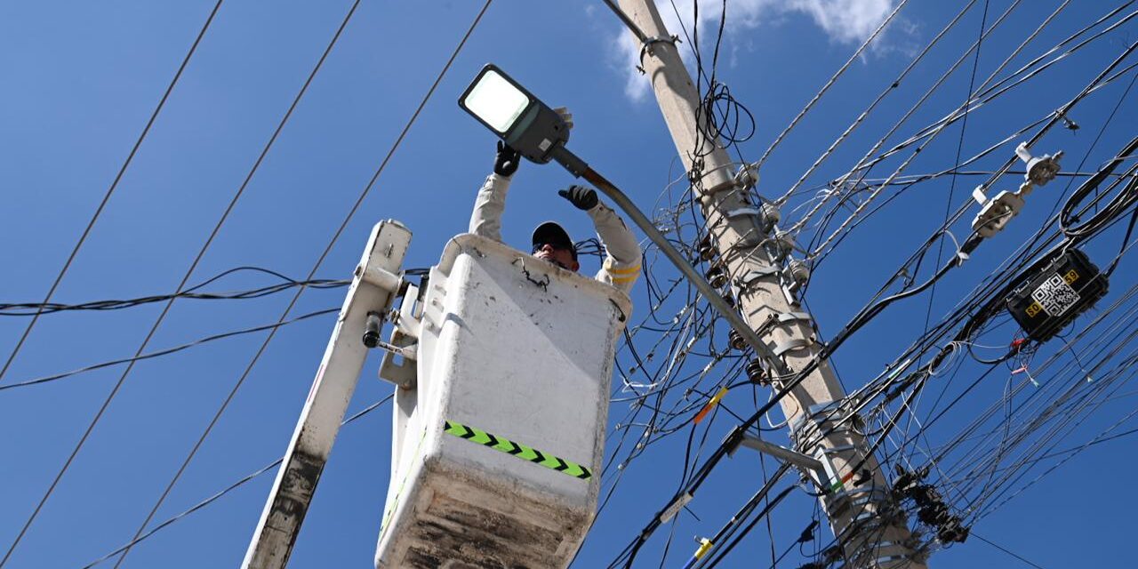 CON INMEDIATEZ, LA ATENCIÓN Y REHABILITACIÓN DE ALUMBRADO PÚBLICO EN SOLEDAD DE G. S.