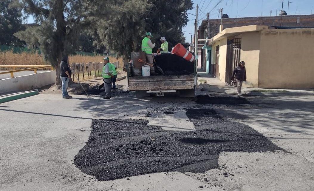 AYUNTAMIENTO DE SOLEDAD MEJORA LA SEGURIDAD VIAL CON LABORES DE BACHEO