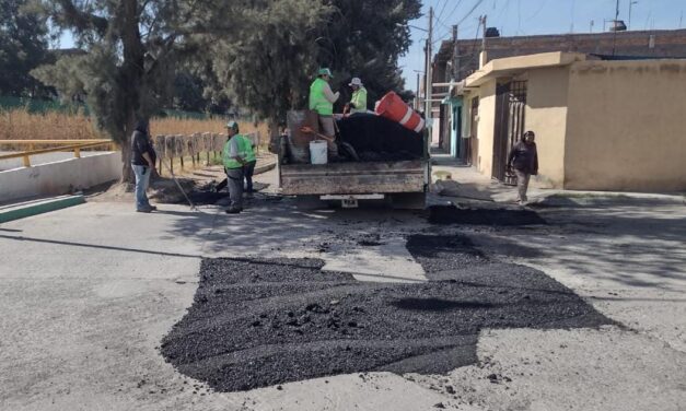 AYUNTAMIENTO DE SOLEDAD MEJORA LA SEGURIDAD VIAL CON LABORES DE BACHEO