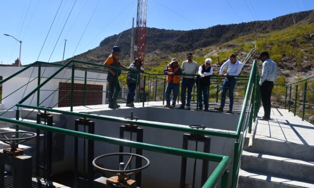 GOBIERNO ESTATAL LLEVA AGUA A LOS HOGARES EN ESCALERILLAS