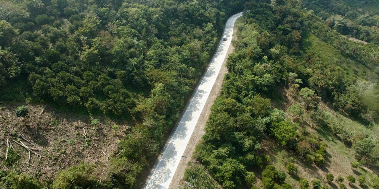 RICARDO GALLARDO CUMPLE EN LA HUASTECA POTOSINA CON ENTREGA DE CAMINO SAN ANDRÉS-CALMECAYO
