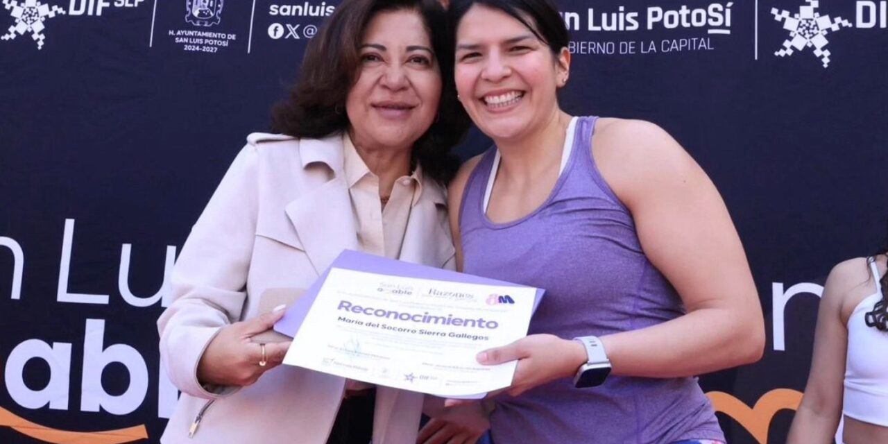Gran respuesta a la clase de yoga realizada la mañana de este jueves en Plaza de Aranzazú.
