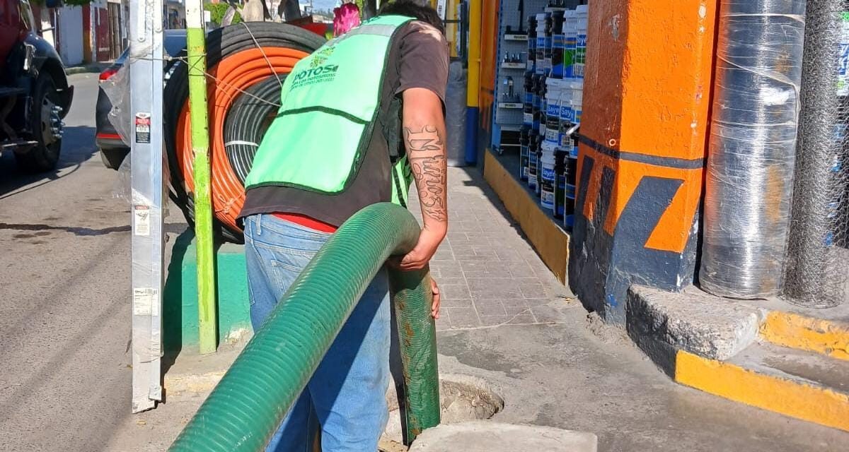 AYUNTAMIENTO DE SOLEDAD ATIENDE Y RESUELVE COLAPSOS DE DRENAJE CON LABORES DE DESAZOLVE