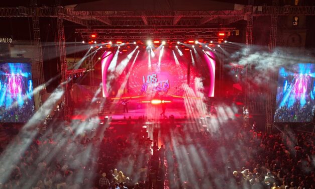 LOS ACOSTA REAFIRMAN SER PROFETAS EN SU TIERRA Y CAUTIVAN A MILES EN LA FENAE 2026