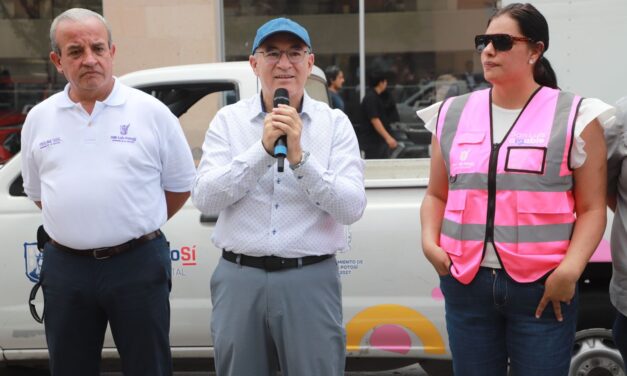 Estacionamiento exclusivo para motos, inaugura el Alcalde Galindo en Centro Histórico