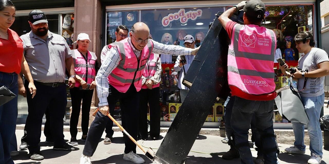 Enrique Galindo inicia retiro masivo de infraestructura obsoleta