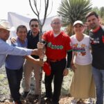Anuncia Enrique Galindo obras de agua potable y drenaje para Tierra Blanca