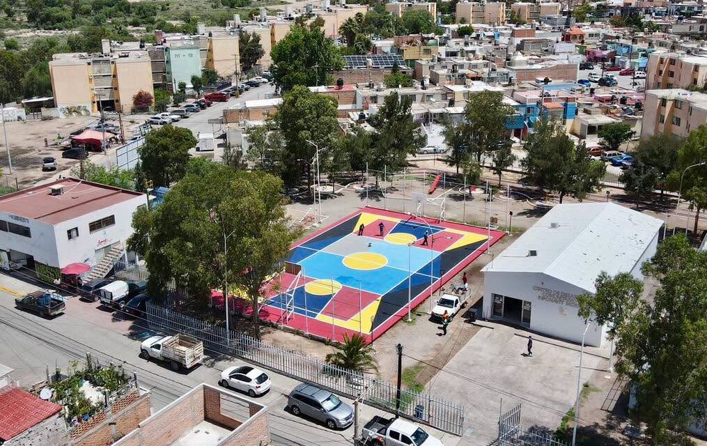 “Color mi jugada” rehabilitó cancha del Centro Comunitario Infonavit Morales