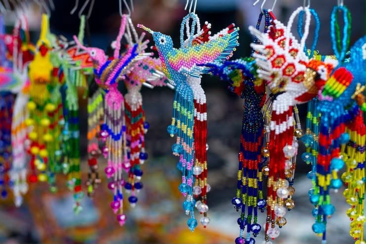 la Capital invita a participar en la Muestra Artesanal de Comunidades y Pueblos Indígenas