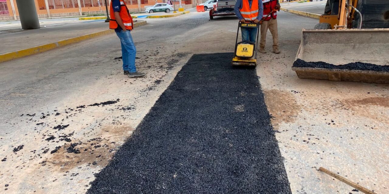 Interapas restaura vialidad tras rehabilitación sanitaria en Salvador Nava