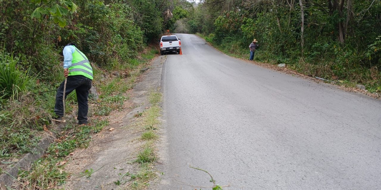 GOBIERNO PREPARA CAMINOS DE LA HUASTECA PARA RECIBIR EL XANTOLO 2026